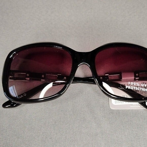 Falls Creek Accessories - Women's Falls Creek Sunglasses B10 Black Rectangle